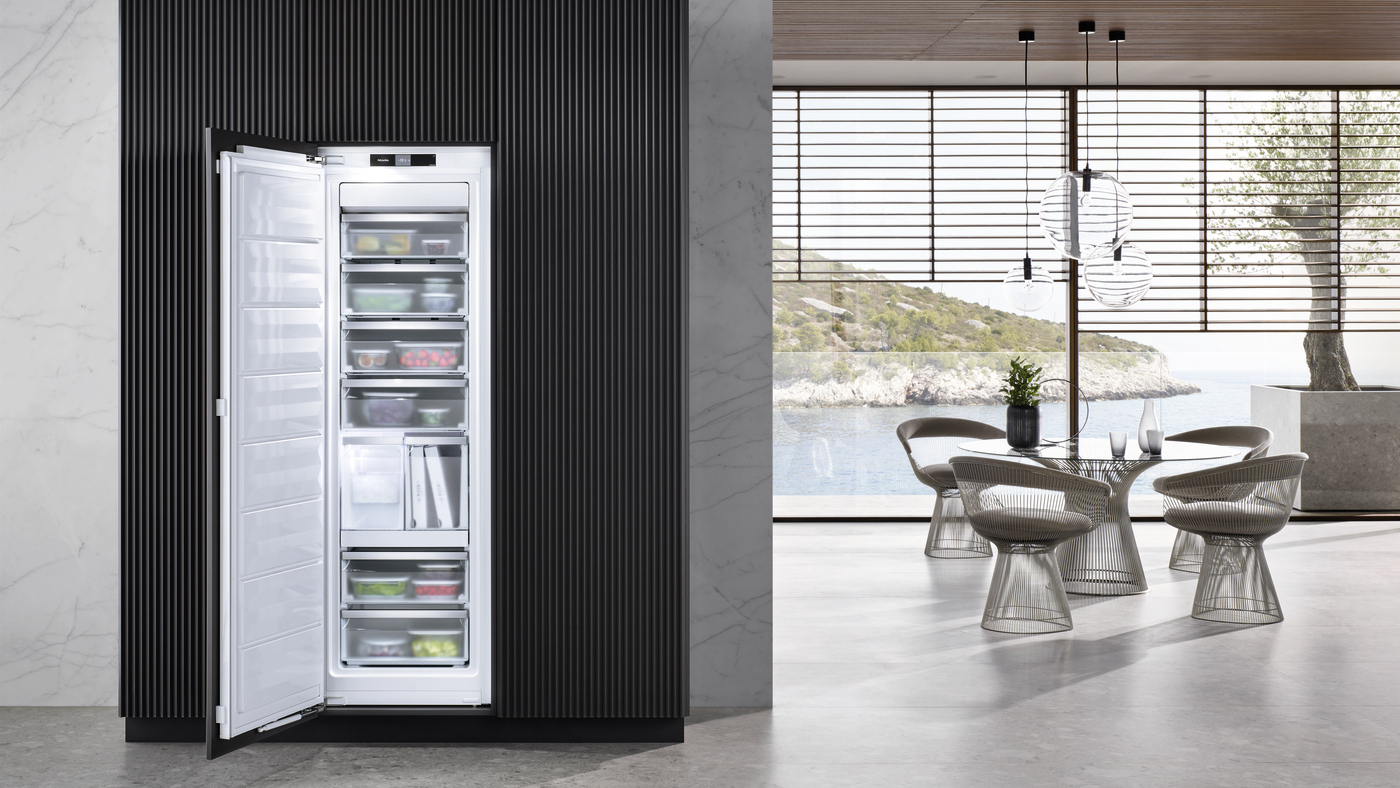 Miele FNS7794E 嵌入式冷凍冰箱 213公升