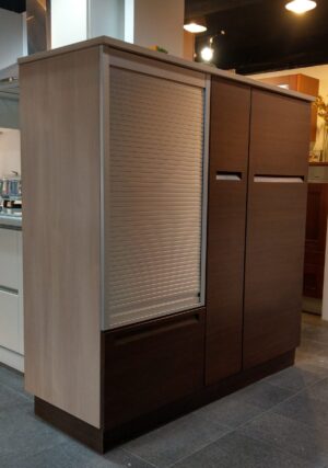 【格蘭登】鐵刀木門電器收納櫃 展示品優惠